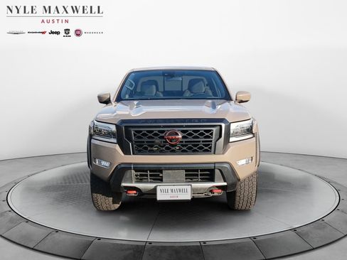 Used 2023 Nissan Frontier PRO-4X w/ Pro Convenience Package AWD/4WD image 18