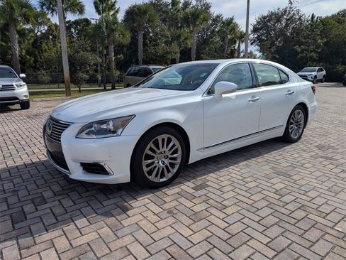 Used 2015 Lexus LS 460 image 3