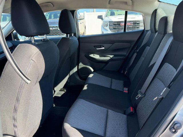 Used 2026 Nissan Sentra SV w/ SV Convenience Package FWD image 12