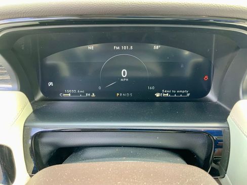 Used 2023 Lincoln Nautilus Black Label AWD/4WD image 26
