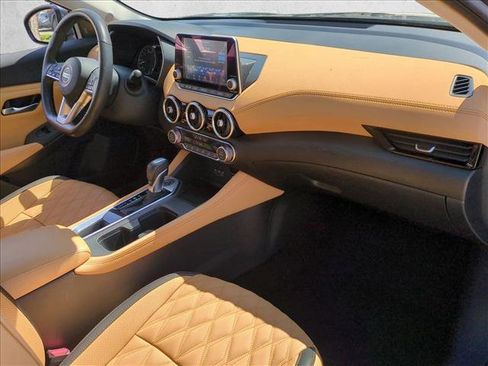 Certified 2022 Nissan Sentra SV w/ SV Premium Package image 21