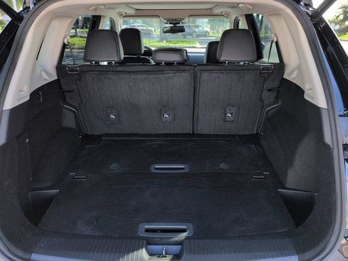 Used 2022 Nissan Rogue SL w/ SL Premium Package FWD image 13