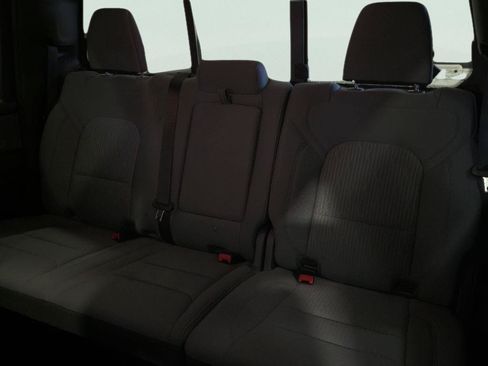 Used 2023 RAM 1500 Big Horn AWD/4WD image 24