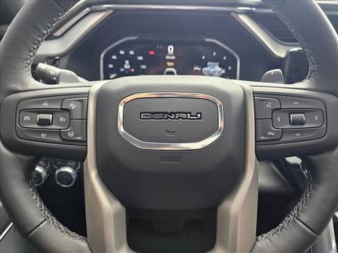 Used 2026 GMC Sierra 1500 Denali w/ Technology Package AWD/4WD image 20