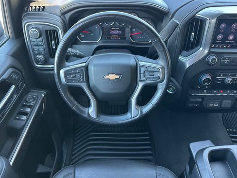 Used 2023 Chevrolet Silverado 3500 LTZ w/ Gooseneck/5TH Wheel Package image 17