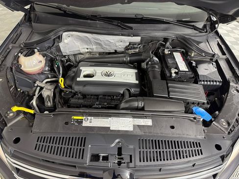 Used 2017 Volkswagen Tiguan Wolfsburg Edition FWD image 28