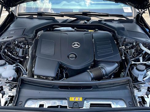 Certified 2025 Mercedes-Benz C 300 Sedan image 32