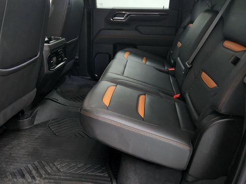 Used 2024 GMC Sierra 2500 AT4 w/ AT4 Premium Plus Package AWD/4WD image 22