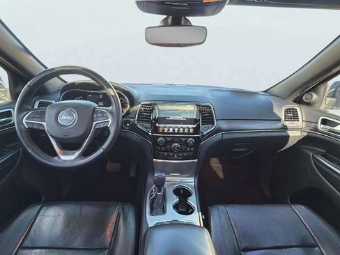 Used 2019 Jeep Grand Cherokee Limited w/ Luxury Group II image 10