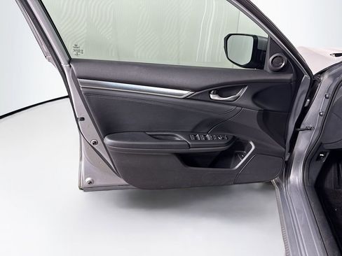 Used 2016 Honda Civic EX-L image 24