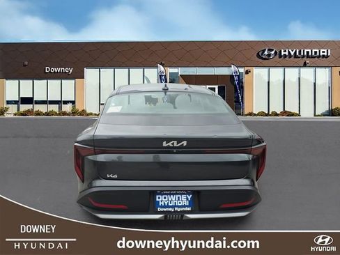 Used 2025 Kia K4 LXS image 5