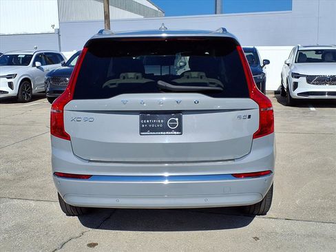 Used 2024 Volvo XC90 B5 Core w/ Protection Package Premier image 6
