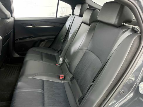 Used 2025 Toyota Camry XSE w/ Premium Package image 25