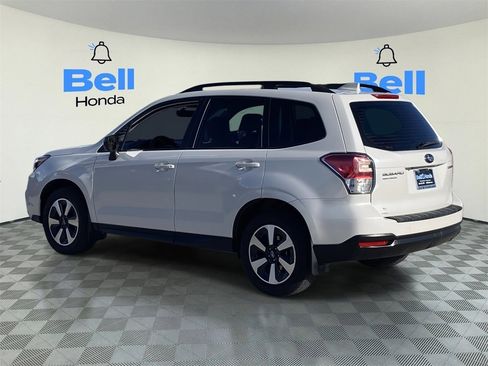 Used 2018 Subaru Forester 2.5i w/ Alloy Wheel Package image 3