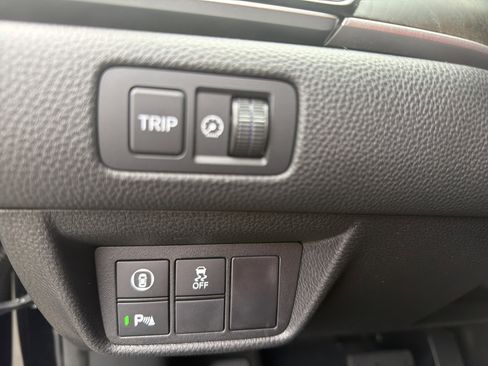 Used 2022 Honda Accord EX-L image 12