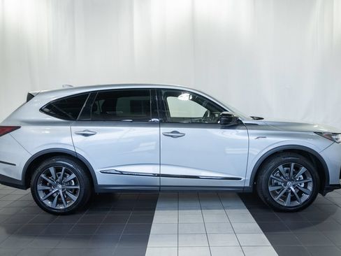 Used 2025 Acura MDX A-Spec AWD/4WD image 3