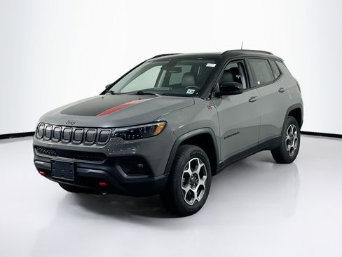 Used 2022 Jeep Compass Trailhawk w/ Trailhawk Elite Group image 1