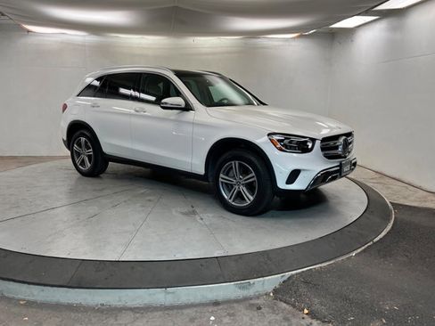 Used 2021 Mercedes-Benz GLC 300 GLC 300 w/ Premium Package image 7