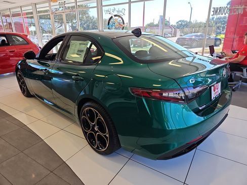 New 2025 Alfa Romeo Giulia w/ Driving Assist Package image 3