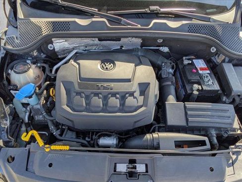 Used 2019 Volkswagen Beetle 2.0T image 23