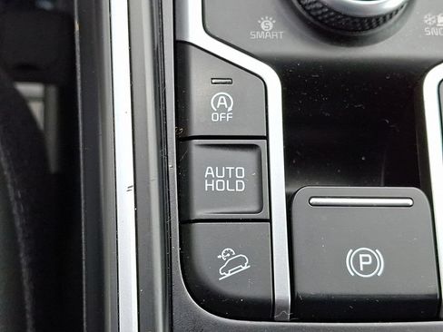 Used 2021 Kia Sorento EX w/ Panoramic Sunroof Package AWD/4WD image 26