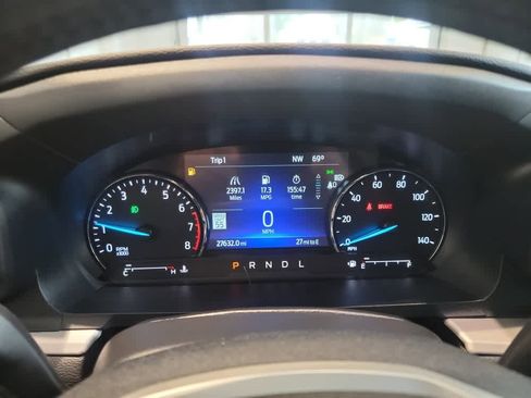 Used 2023 Ford Explorer XLT w/ Equipment Group 202A image 14
