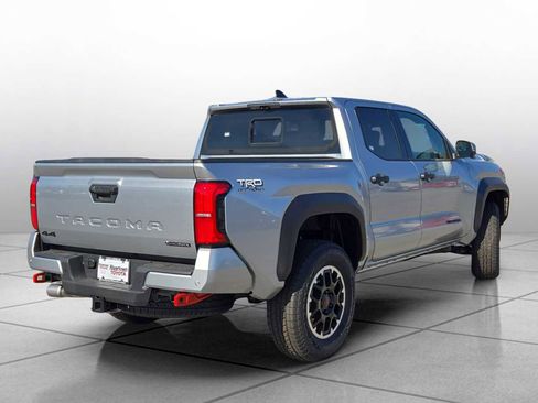 New 2025 Toyota Tacoma TRD Off-Road image 17