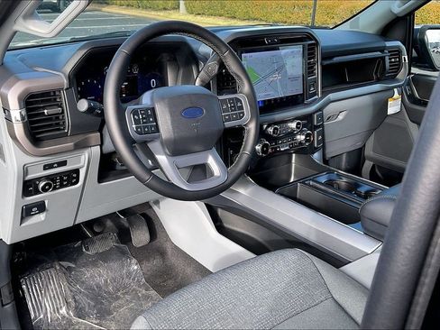 New 2025 Ford F150 XLT w/ Equipment Group 302A MID image 6