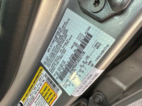 Used 2020 Ford Fusion Energi Titanium FWD image 9