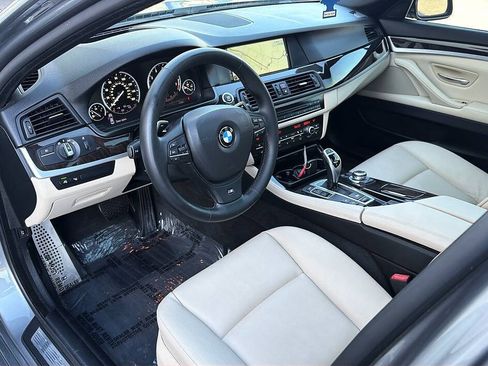 Used 2013 BMW 535i Sedan w/ M Sport Pkg RWD image 4