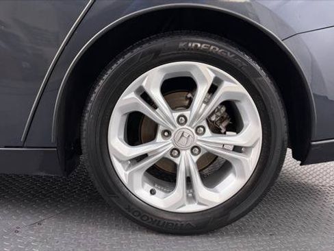 Used 2023 Honda Accord LX image 30