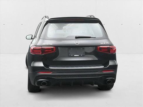 New 2025 Mercedes-Benz GLB 35 AMG 4MATIC image 5