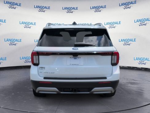 New 2026 Ford Explorer Platinum RWD image 8