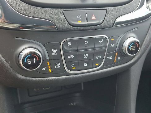 Certified 2024 Chevrolet Equinox RS w/ RS Leather Package FWD image 16