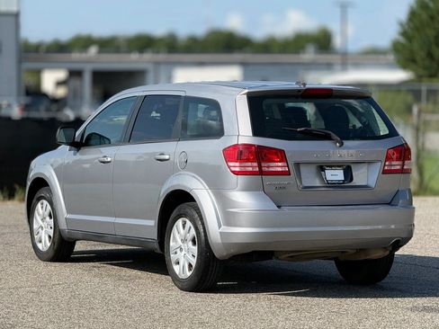 Used 2015 Dodge Journey American Value Package w/ Flexible Seating Group FWD image 10