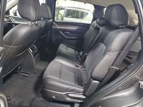 Used 2024 MAZDA CX-90 3.3 Turbo w/ Preferred Plus AWD/4WD image 12