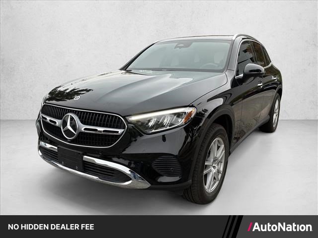 Used 2023 Mercedes-Benz GLC 300 4MATIC image 1