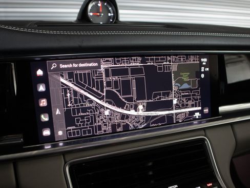 Certified 2023 Porsche Panamera 4 w/ Premium Package AWD/4WD image 23