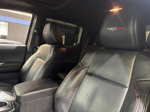 Used 2020 Toyota Tacoma TRD Pro AWD/4WD image 23