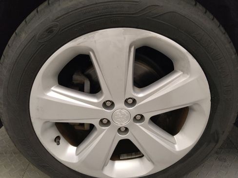 Used 2015 Buick Encore FWD image 31