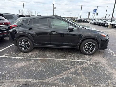 Certified 2025 Subaru Crosstrek 2.0i Premium image 4