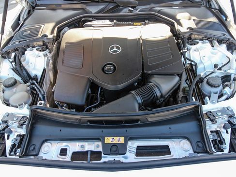 Used 2022 Mercedes-Benz C 300 Sedan image 39