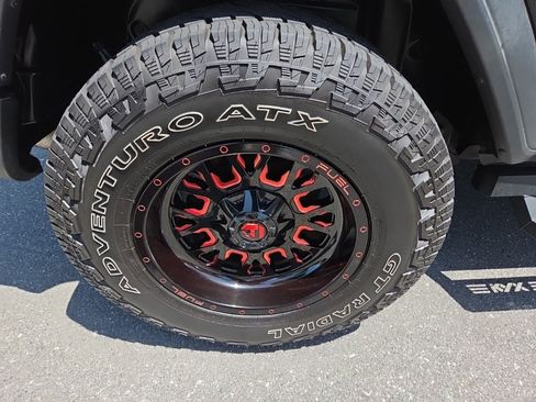 Used 2018 Jeep Wrangler Unlimited Sport S AWD/4WD image 10