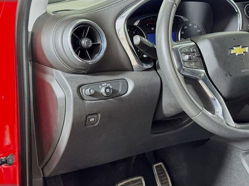 Used 2023 Chevrolet Blazer LT w/ Convenience Package image 8