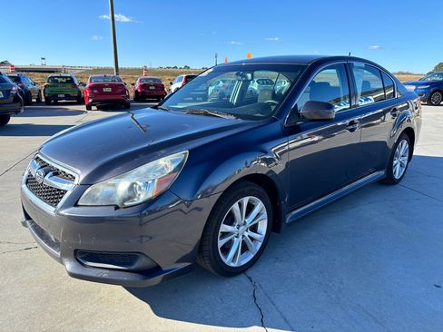 Used 2013 Subaru Legacy 2.5i Premium w/ All-Weather Pkg image 8