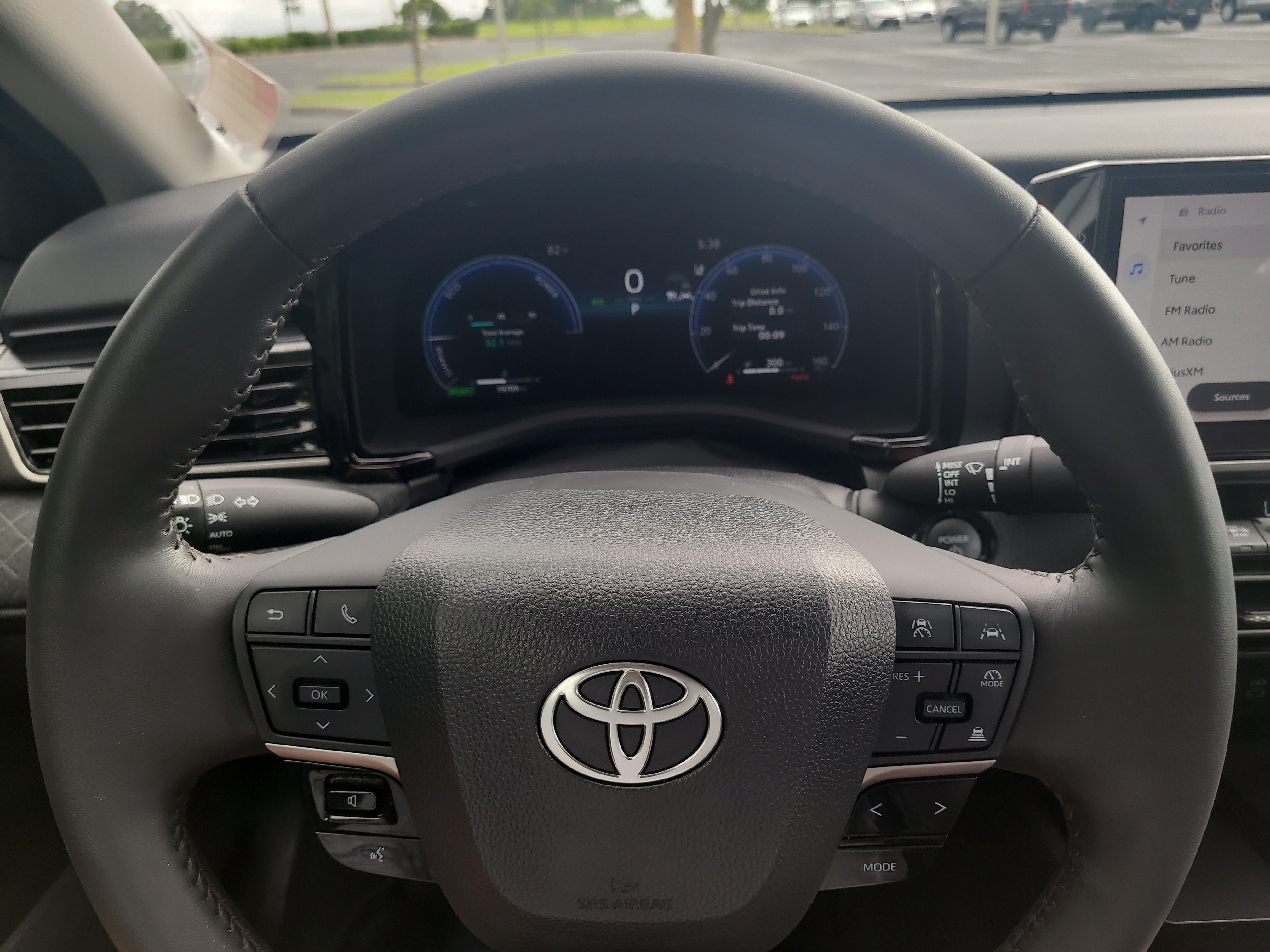 Certified 2025 Toyota Camry XLE FWD image 28