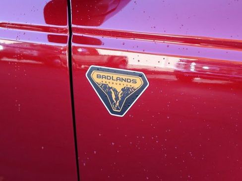 New 2025 Ford Bronco Badlands w/ Sasquatch Package image 24