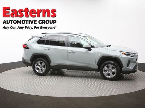 Used 2022 Toyota RAV4 XLE AWD/4WD image 47