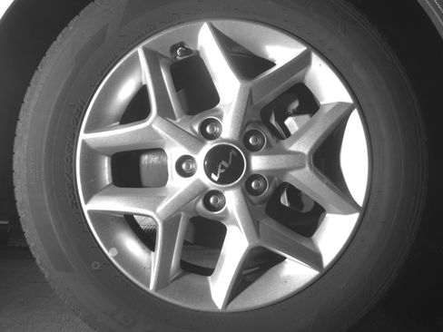 Used 2025 Kia Soul LX w/ LX Technology Package FWD image 13