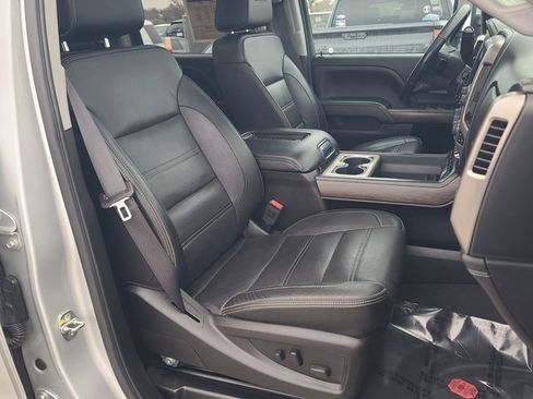 Used 2019 GMC Sierra 2500 Denali w/ Duramax Plus Package image 12